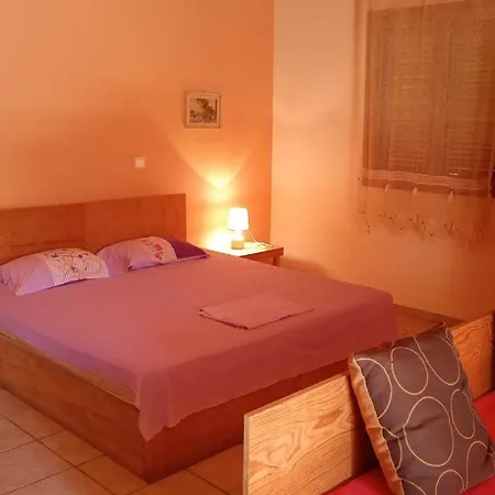 Studio Saini Μεθώνη